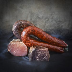 Lomo Natural + Cecina Extra Reserva + Chorizo picante de León + Salchichón Buey o Vacuno